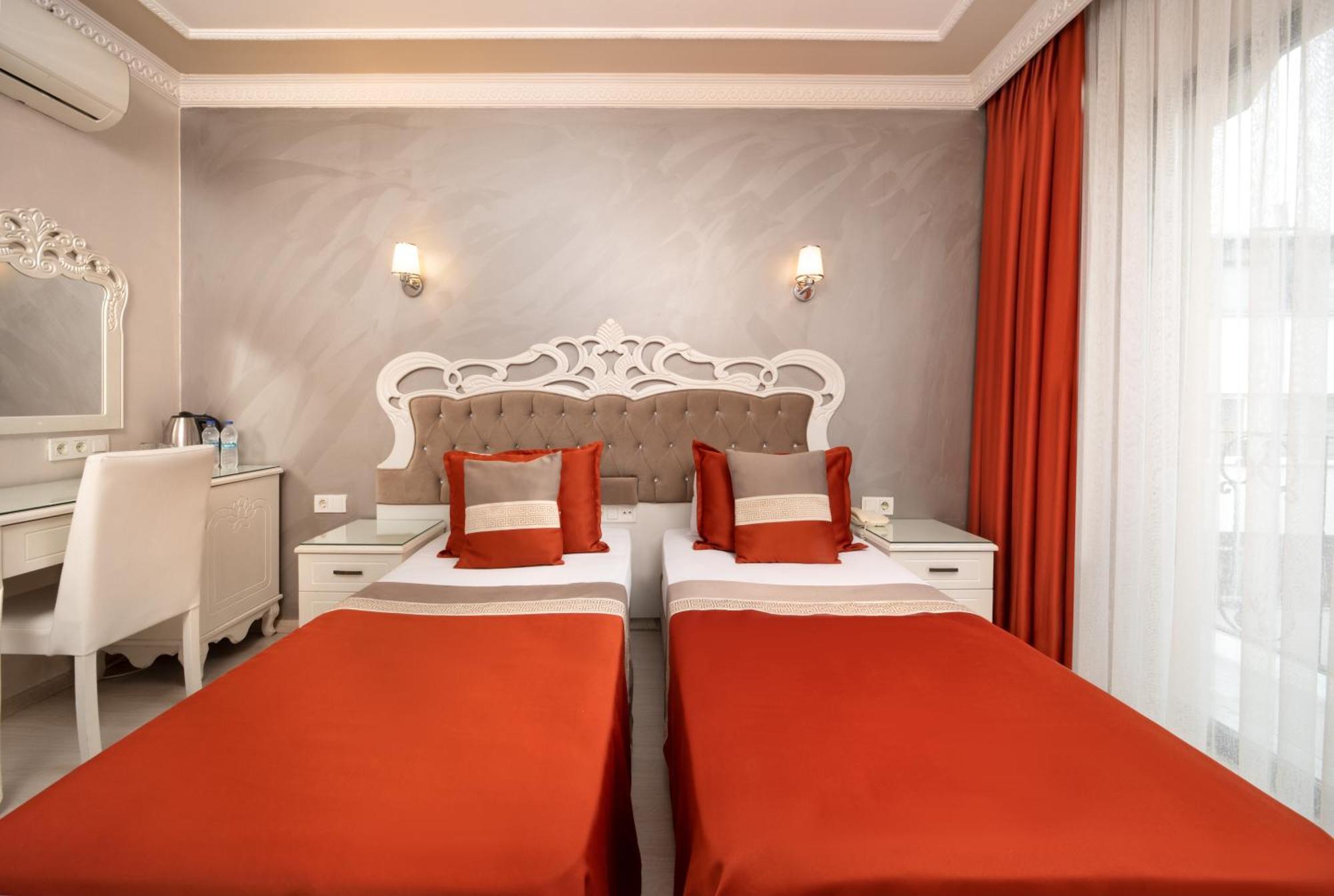 Deluxe Newport 3*